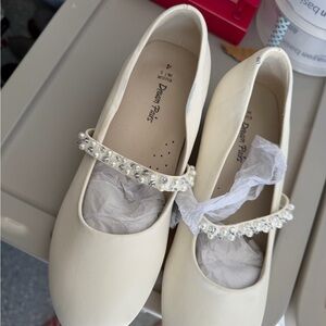 Dream Pairs Ivory Kids Dress Shoes with Pearl Accent